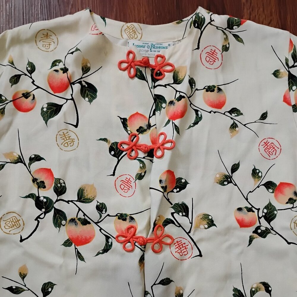 Vintage Leisure Fashions Peach Blossom Rayon Blouse Shirt Japan Frog Button